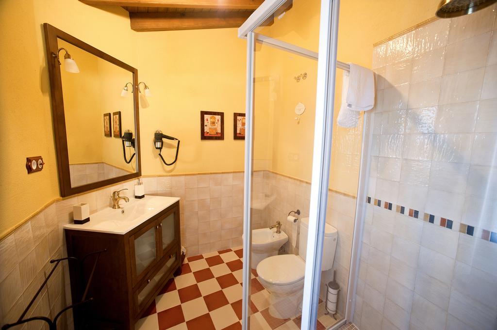 Casa Rural Arbequina-Piscina Natural A 100 Metros Casas del Monte Phòng bức ảnh